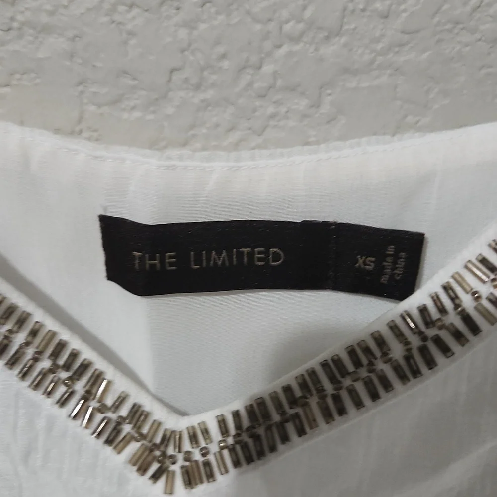 The Limited Top Womens White beaded Embellished Neckline Lyocel blend size XS